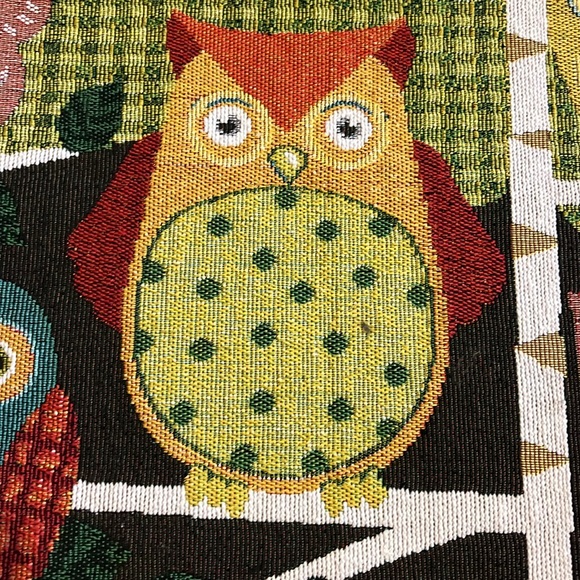 Owl tapestry table runner with 5 different owls sitting on a tree branch - Picture 7 of 13